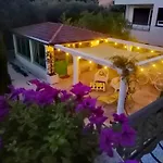 Villa Mandolina Apartments